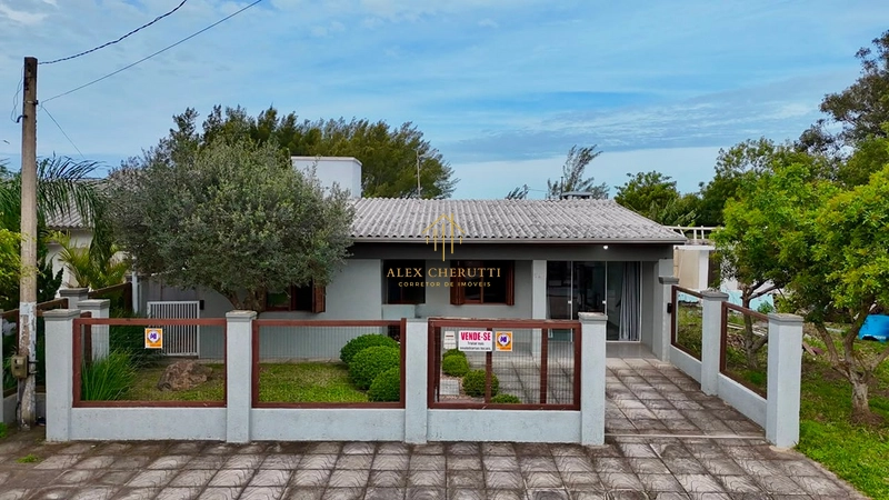 Casa à venda na praia de Noiva do Mar, 2 dormitórios: 1ª foto da galeria de imagens do imóvel