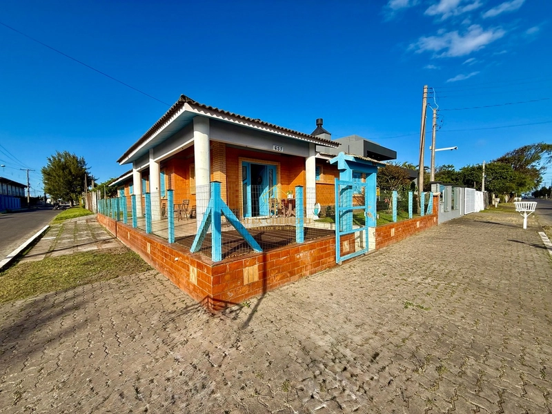 Casa à venda em Rainha do Mar, 4 dormitórios: 1ª foto da galeria de imagens do imóvel