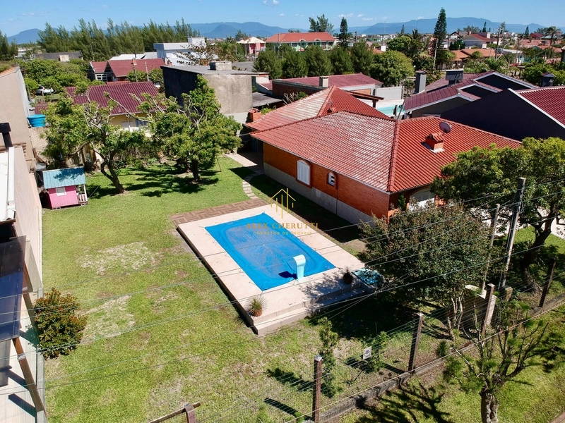 Excelente casa na praia de Mariápolis: 4ª foto da galeria de imagens do imóvel