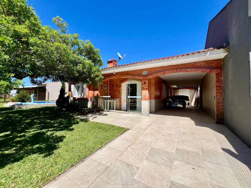 Excelente casa na praia de Mariápolis: 1ª foto da galeria de imagens do imóvel