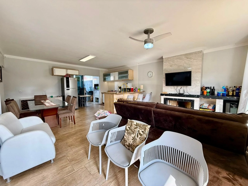Excelente casa à venda em Atlântida Sul, 3 dormitórios: 5ª foto da galeria de imagens do imóvel