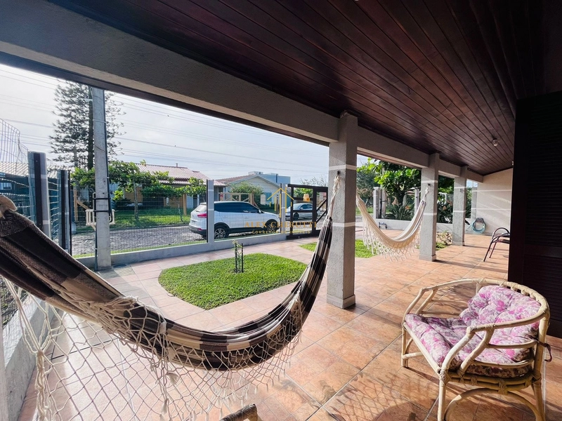 Casa na Praia de Atlântida Sul, 2 dormitórios: 6ª foto da galeria de imagens do imóvel