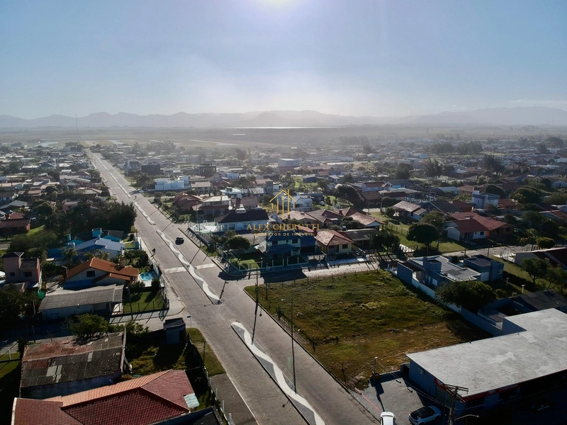 Ótimo ponto comercial junto de 2 casas geminadas em Rainha do Mar: 6ª foto da galeria de imagens do imóvel