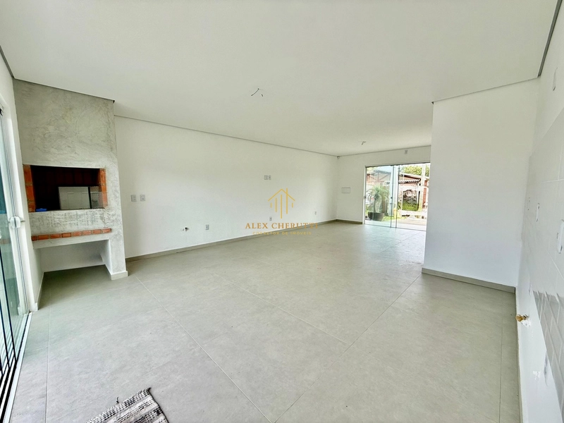 Casa nova na praia de Atlântida Sul, 3 dormitórios: 3ª foto da galeria de imagens do imóvel