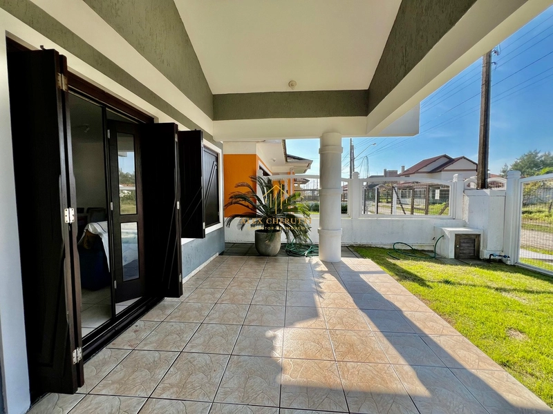 Casa com 2 terrenos na Praia de Noiva do Mar, 3 dormitórios: 3ª foto da galeria de imagens do imóvel