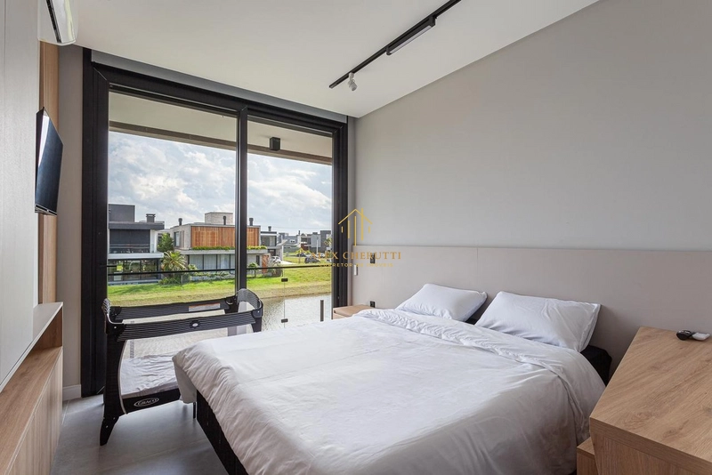 Elegante casa e Condomínio fechado: 26ª foto da galeria de imagens do imóvel
