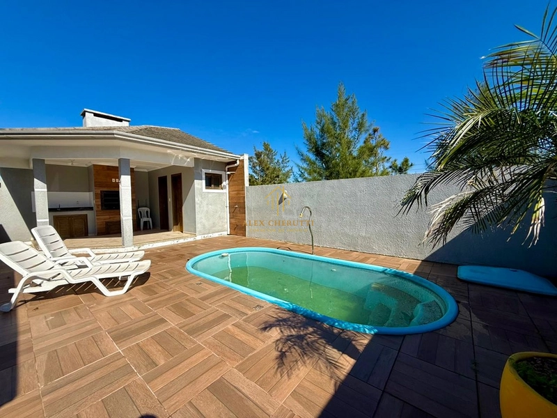 Casa na Praia de Atlântida Sul, 3 dormitórios: 23ª foto da galeria de imagens do imóvel