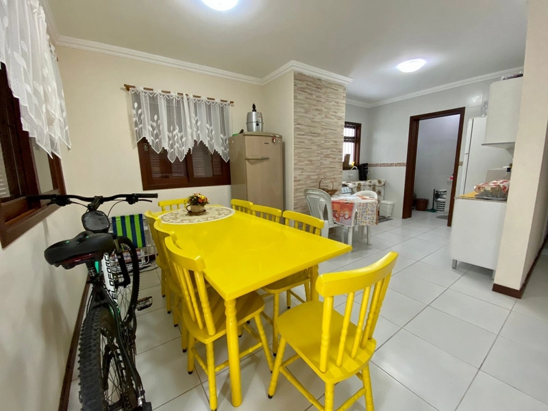 Casa na Praia de Atlântida Sul, 3 dormitórios: 17ª foto da galeria de imagens do imóvel