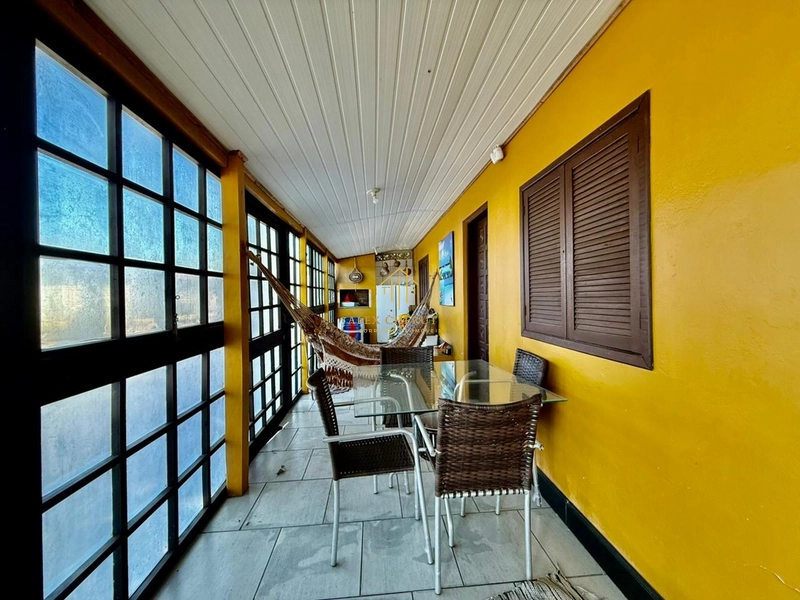 Casa à venda na praia de Rainha do Mar, 4 dormitórios: 5ª foto da galeria de imagens do imóvel