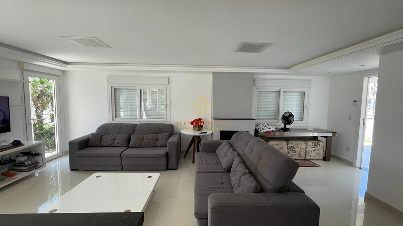 Bela casa de esquina com 2 terrenos em Noiva do Mar: 11ª foto da galeria de imagens do imóvel