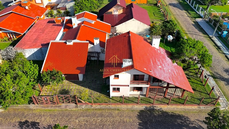 Casa à venda na praia de Rainha do Mar, 4 dormitórios: 1ª foto da galeria de imagens do imóvel