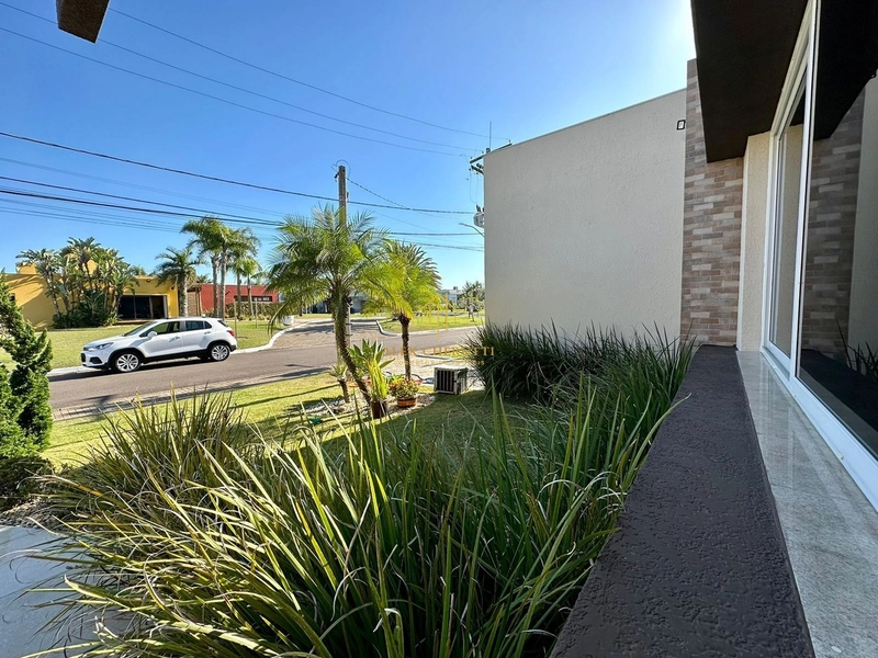 Linda casa no condomínio Las Palmas: 5ª foto da galeria de imagens do imóvel