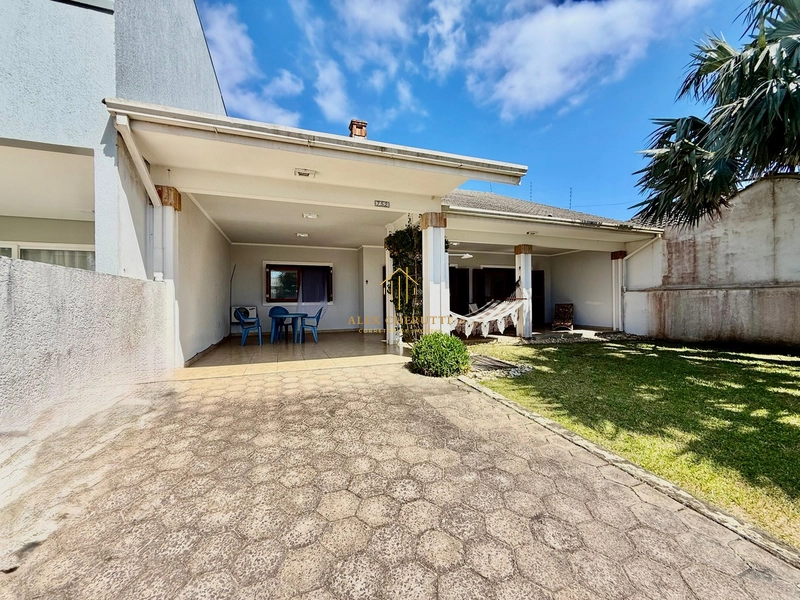 Bela casa na à venda na Praia de Atlântida Sul: 8ª foto da galeria de imagens do imóvel
