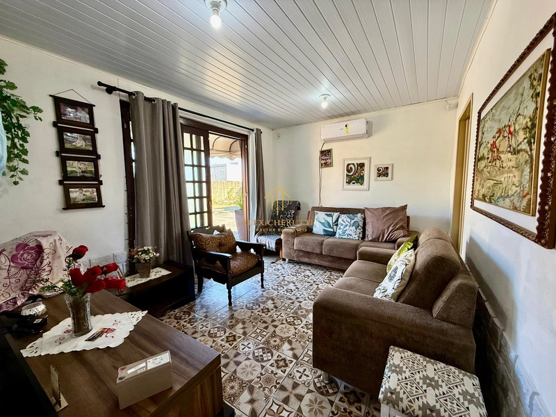 Casa na praia de Atlântida Sul, 3 dormitórios: 5ª foto da galeria de imagens do imóvel