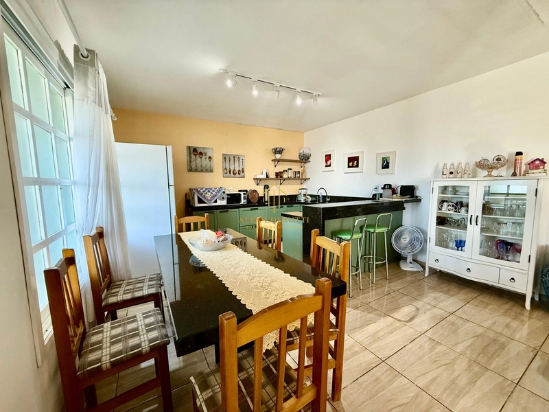 Bela casa na praia de Rainda do Mar: 12ª foto da galeria de imagens do imóvel