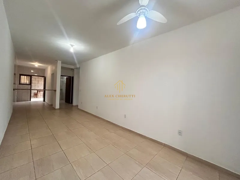 Casa geminada  à vnda na praia de Atlântida Sul, 2 dormitórios: 4ª foto da galeria de imagens do imóvel
