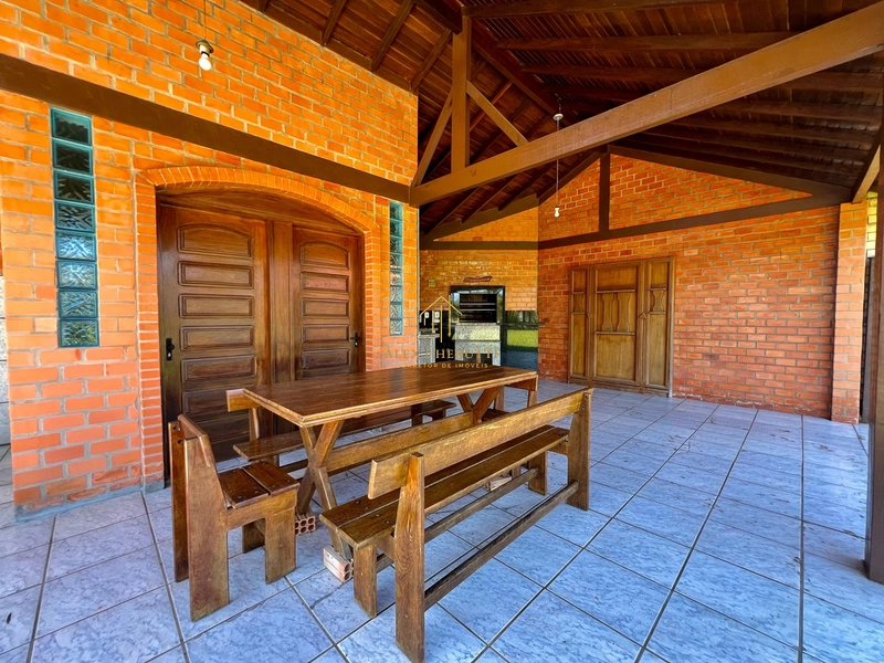 Bela casa com 3 terrenos na praia de Mariápolis: 10ª foto da galeria de imagens do imóvel