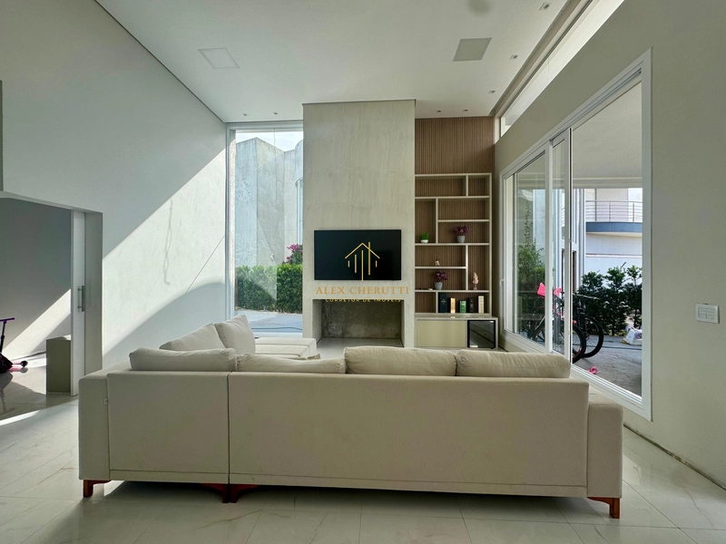 Linda casa no Coondomínio Riviera: 5ª foto da galeria de imagens do imóvel