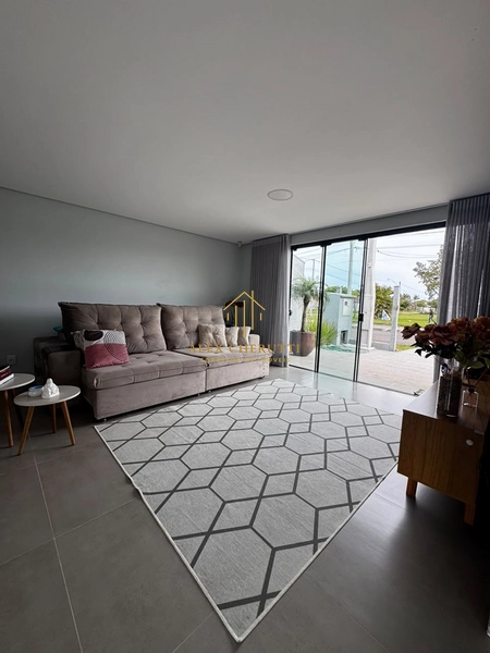Casa à venda na praia de Atlântida Sul, 2 dormitórios: 2ª foto da galeria de imagens do imóvel
