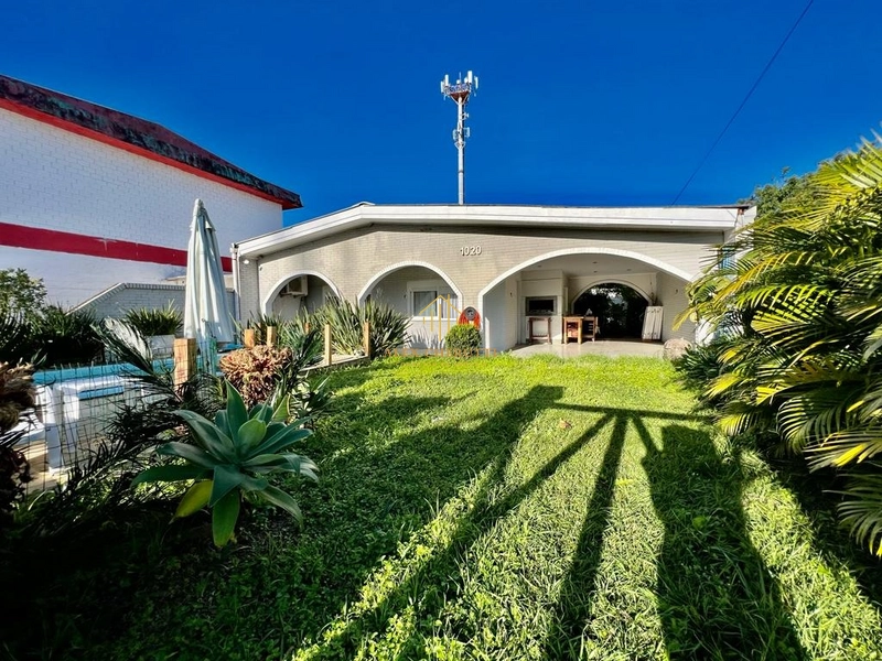 Linda casa em Rainha do Mar: 2ª foto da galeria de imagens do imóvel