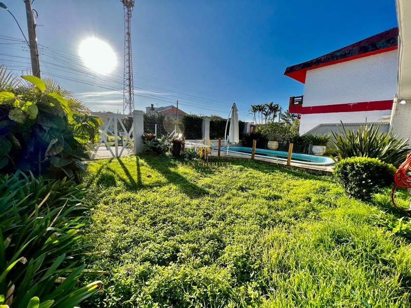 Linda casa em Rainha do Mar: 4ª foto da galeria de imagens do imóvel
