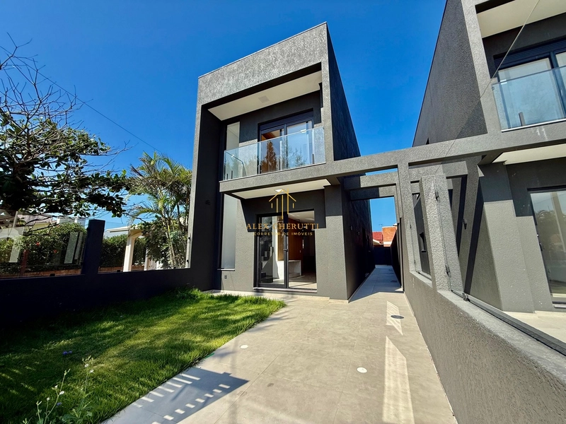 Bela casa nova na praia de Mariápolis: 1ª foto da galeria de imagens do imóvel