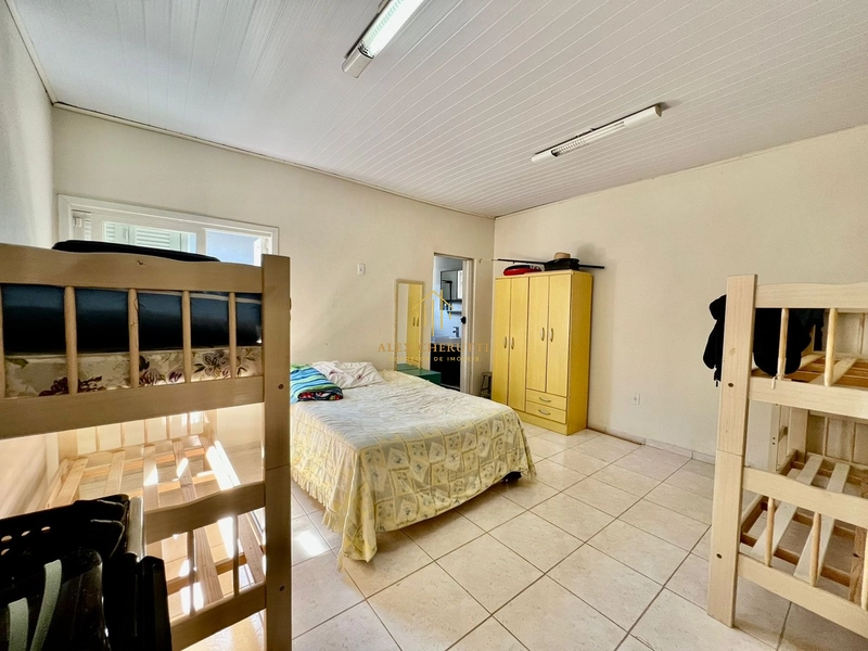 Excelente casa em Atlântida Sul: 7ª foto da galeria de imagens do imóvel