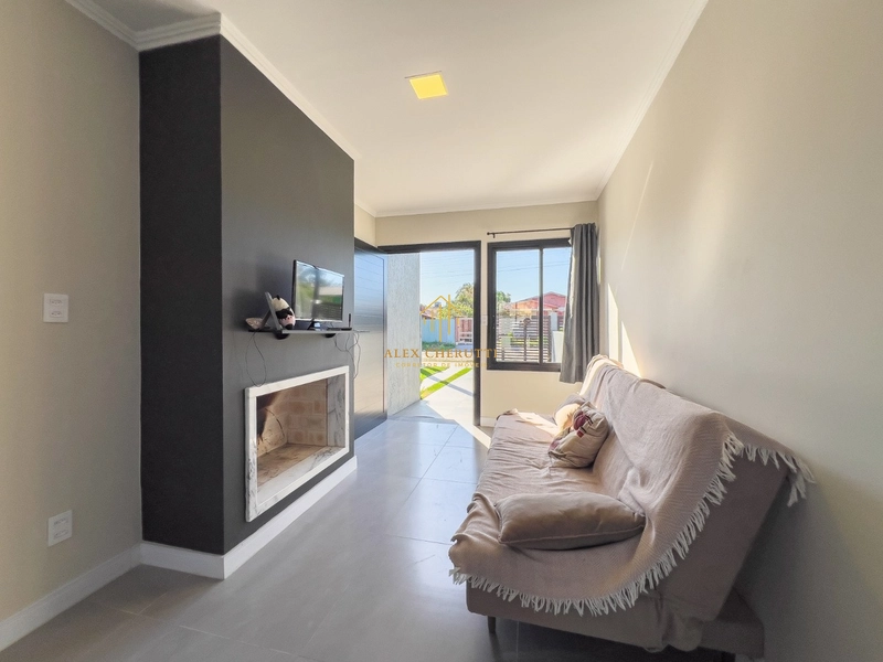 Casa geminada à venda na Marina, 2 dormitórios: 2ª foto da galeria de imagens do imóvel