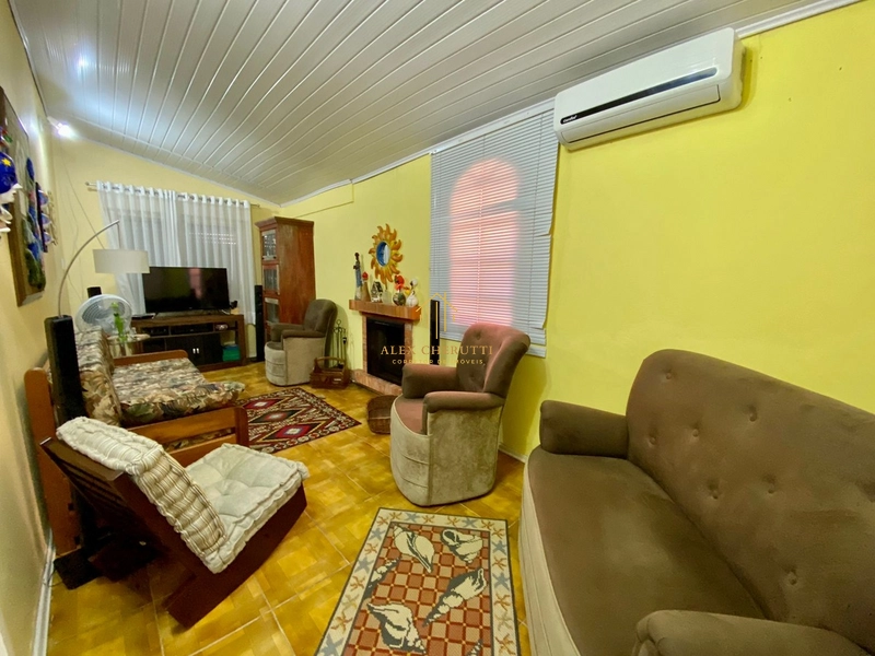 Bela casa na praia de Atlântida Sul: 2ª foto da galeria de imagens do imóvel