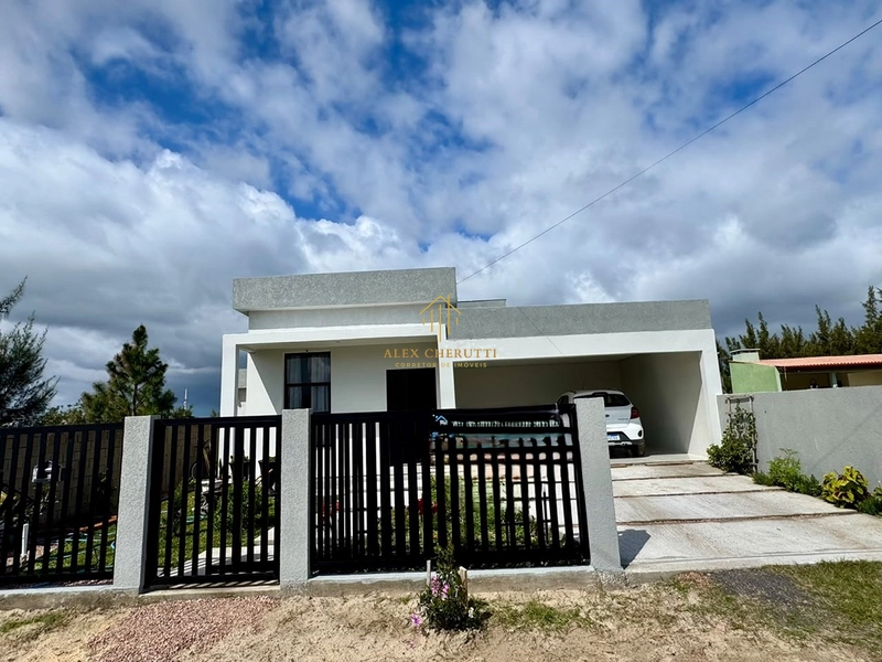 Casa nova à venda na praia de Atlântida Sul, 2 dormitórios: 2ª foto da galeria de imagens do imóvel