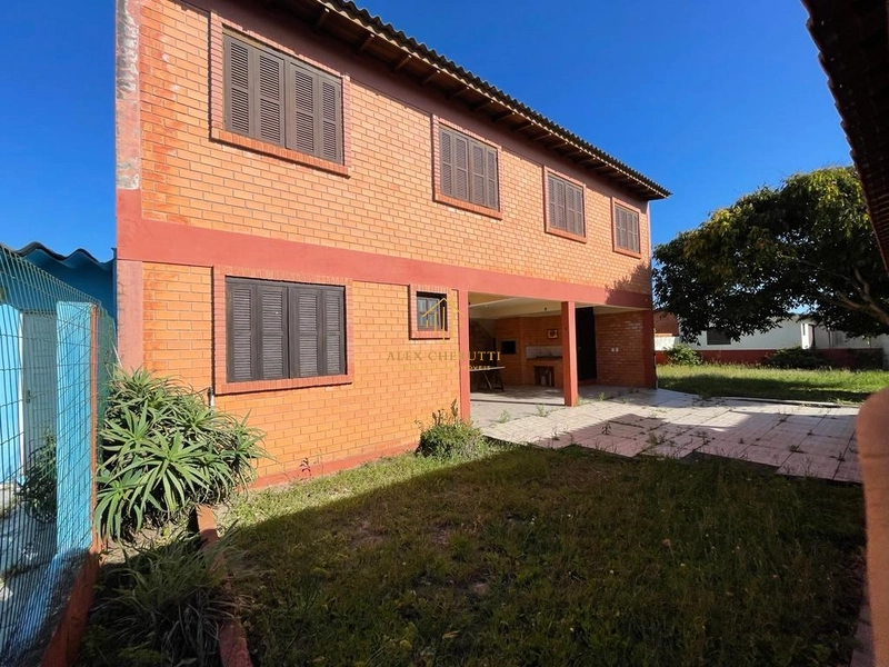 Casa na Praia de Atlântida Sul, 8 dormitórios: 18ª foto da galeria de imagens do imóvel
