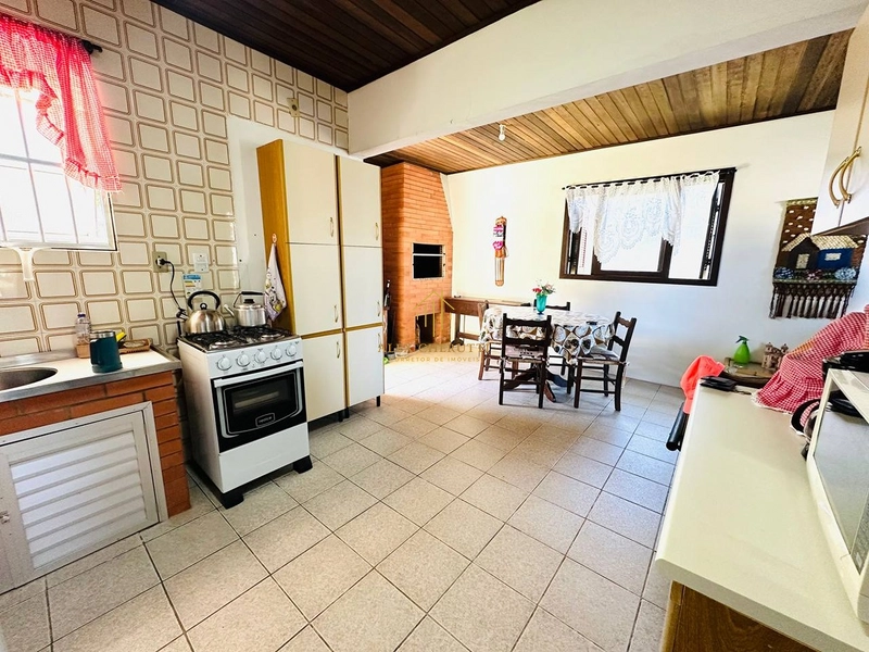 Casa à venda na praia de Atlântida Sul, 3 dormitórios: 9ª foto da galeria de imagens do imóvel