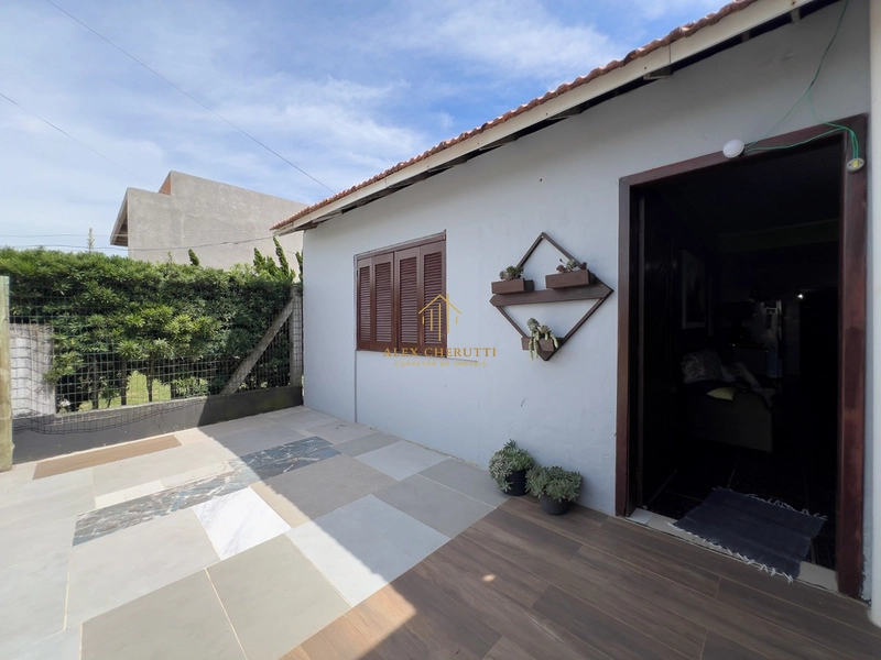 Casa + sala comercial à venda em Noiva do Mar: 2ª foto da galeria de imagens do imóvel