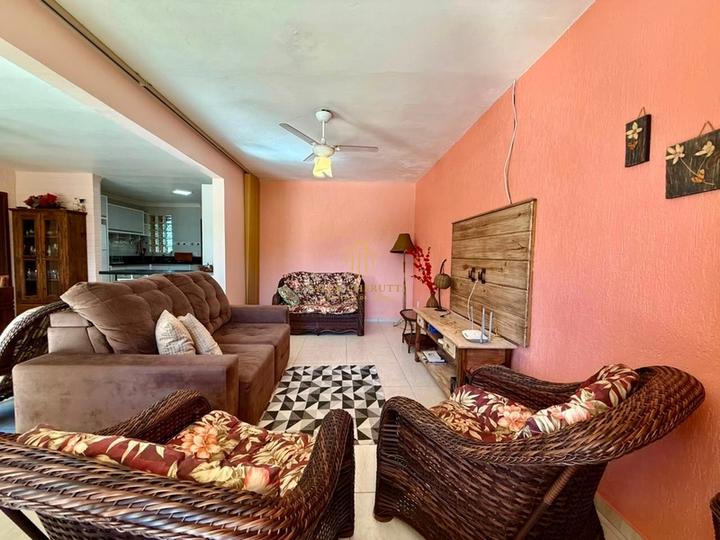 Casa na Praia de Mariápolis, 3 dormitórios: 14ª foto da galeria de imagens do imóvel