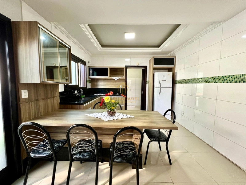 Excelente casa em Atlântida Sul: 10ª foto da galeria de imagens do imóvel
