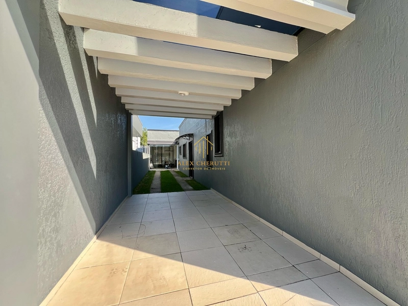 Excelente casa em Atlântida Sul: 4ª foto da galeria de imagens do imóvel
