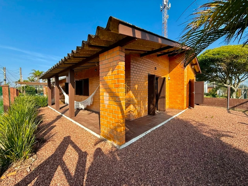 Casa à venda em Rainha do Mar, 2 dormitórios: 4ª foto da galeria de imagens do imóvel