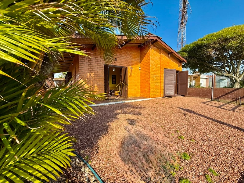 Casa à venda em Rainha do Mar, 2 dormitórios: 3ª foto da galeria de imagens do imóvel