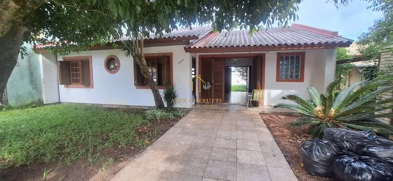 Casa à venda na praia de Atlântida Sul, 3 dormitórios: 3ª foto da galeria de imagens do imóvel