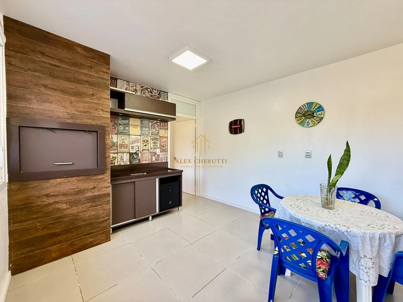 Linda casa à venda na praia de Atlântida Sul, 5 dormitórios: 12ª foto da galeria de imagens do imóvel