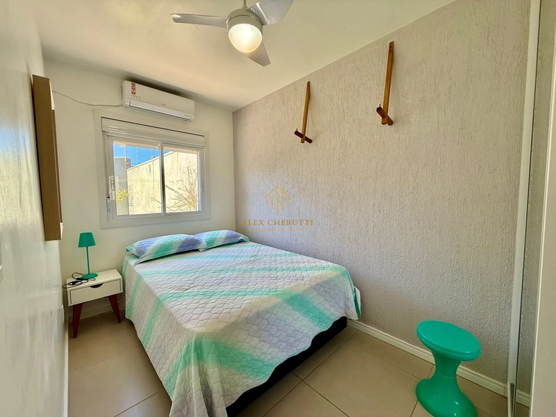 Linda casa à venda na praia de Atlântida Sul, 5 dormitórios: 17ª foto da galeria de imagens do imóvel