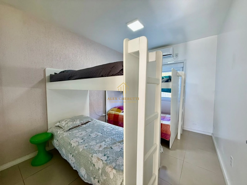 Linda casa à venda na praia de Atlântida Sul, 5 dormitórios: 22ª foto da galeria de imagens do imóvel
