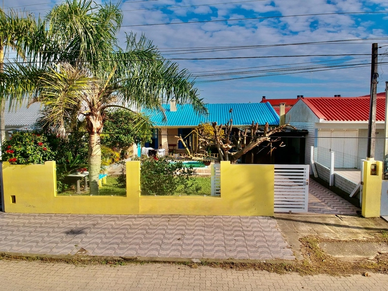 Bela casa com 4 dormitórios em Noiva do Mar: 5ª foto da galeria de imagens do imóvel