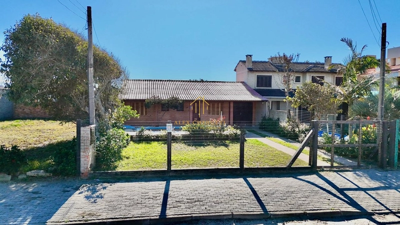 Casa à venda na praia de Rainha do Mar, 3 dormitórios: 2ª foto da galeria de imagens do imóvel