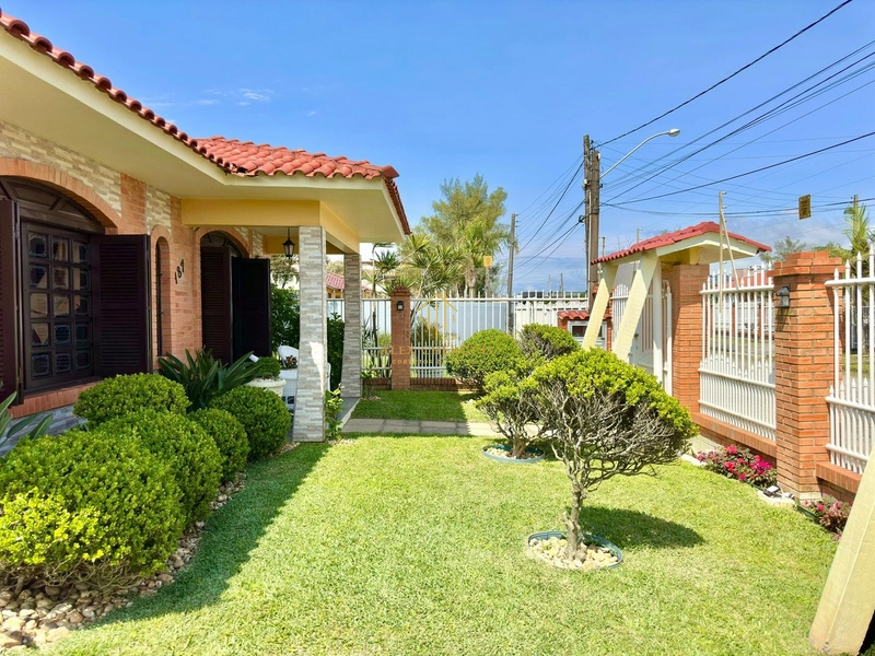 Casa com 2 terrenos na Praia de Arpoador, 3 dormitórios: 3ª foto da galeria de imagens do imóvel