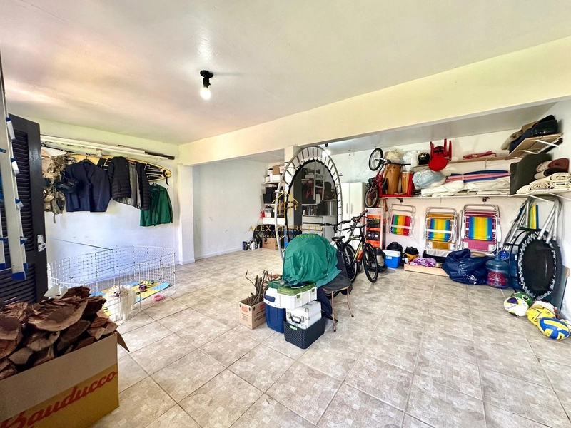 Casa com 2 terrenos na Praia de Arpoador, 3 dormitórios: 27ª foto da galeria de imagens do imóvel