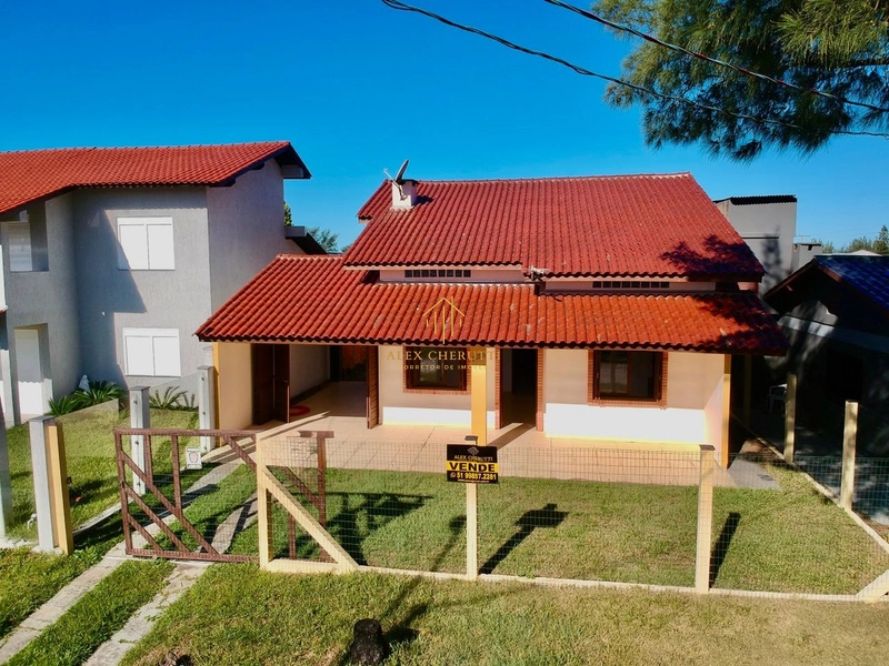 Oportunidade na praia de Mariápolis, 3 dormitórios: 2ª foto da galeria de imagens do imóvel