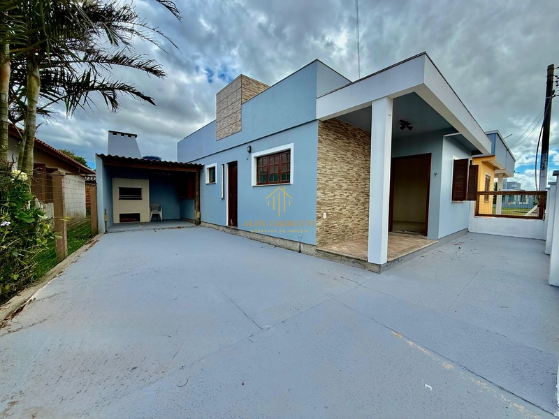 Casa à venda na praia de Rainha do Mar ,3 dormitórios: 1ª foto da galeria de imagens do imóvel