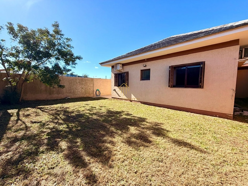 Bela casa à venda na praia de Atlântida Sul, 3 dormitórios: 26ª foto da galeria de imagens do imóvel
