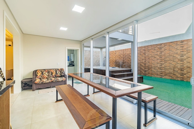 🏡 Casa mobiliada no Alphaville Gravataí com 4 suítes, Jacuzzi e energia solar! ✨: 77ª foto da galeria de imagens do imóvel